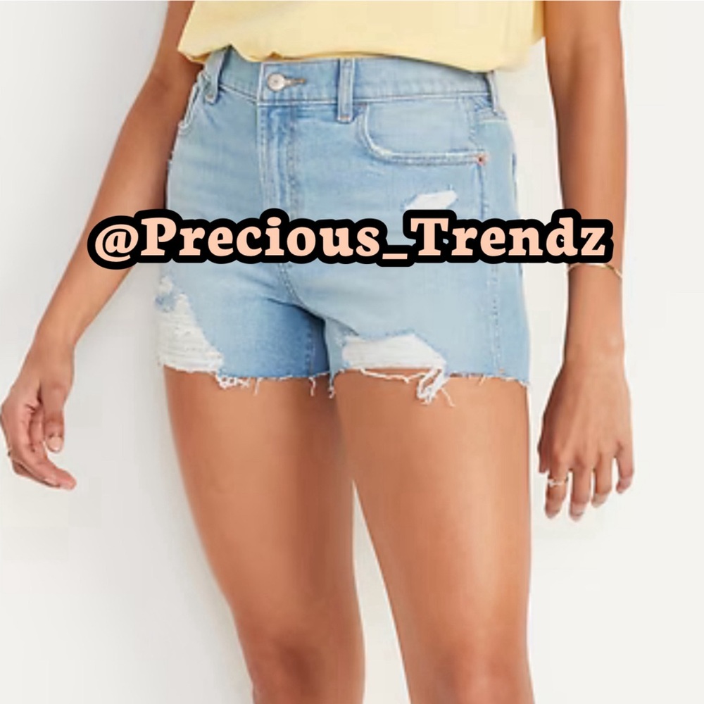 📦 Old Navy Mid-Rise Boyfriend Distressed Cut-Off Jean Shorts Size 24